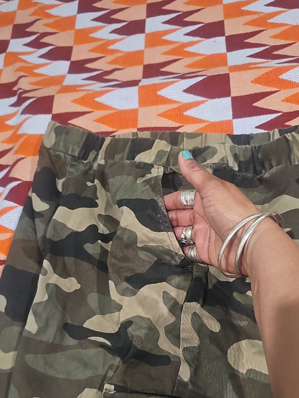 H&M Men's Size 10 Camouflage Cargo Pants in Olive & Dark Green 100% ALGODON - Picture 10 of 11